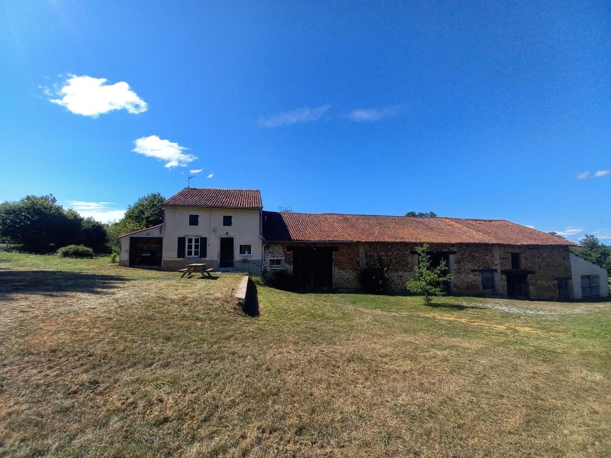 La Petite Halte Villa Bellac Bagian luar foto